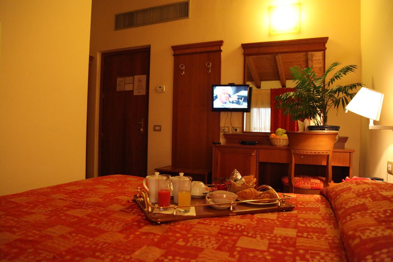 Hotel Il Borghetto Bariano